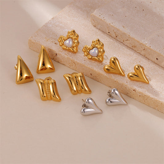 Retro Minimalist Heart-shaped Elegant Earrings